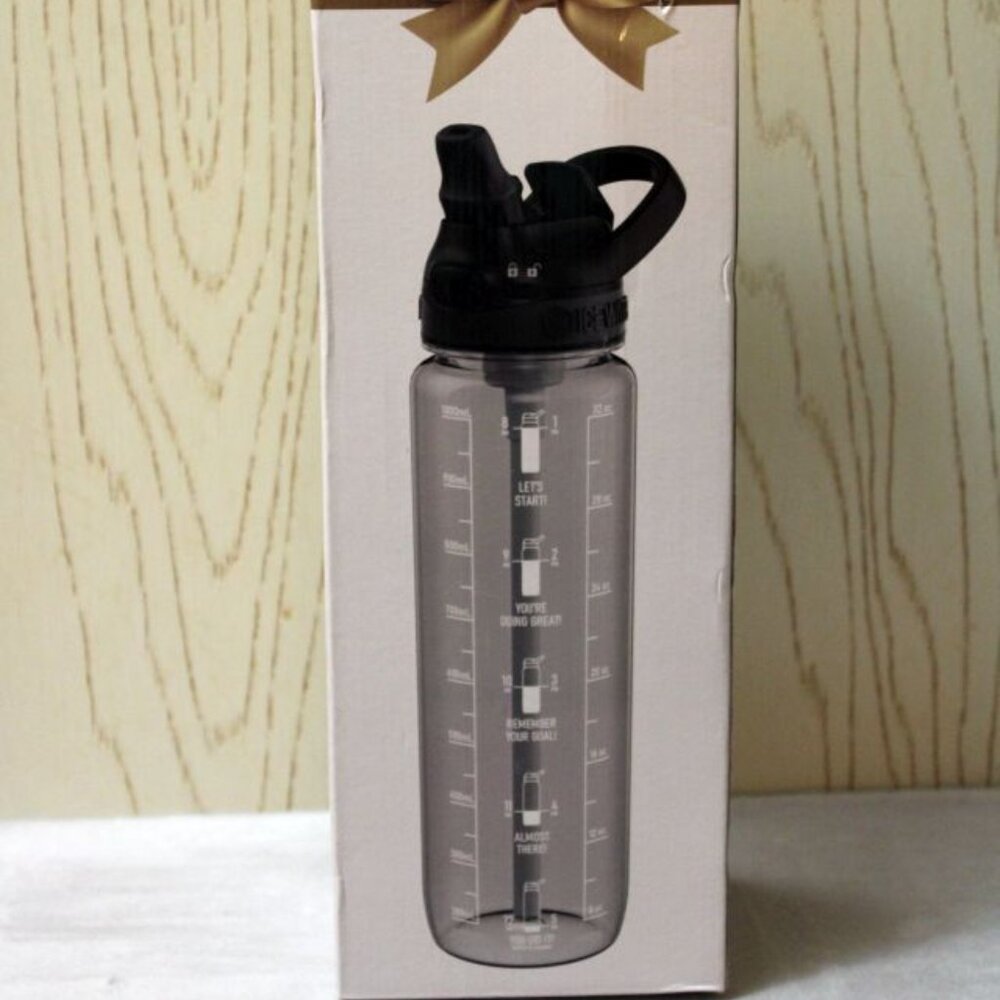 ICEWATER 32oz Clear Water Bottle with Straw and Carry Handle - NIB